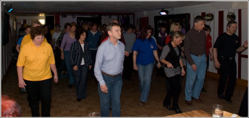 Benefiz Line Dance Marathon Good Time Fellows