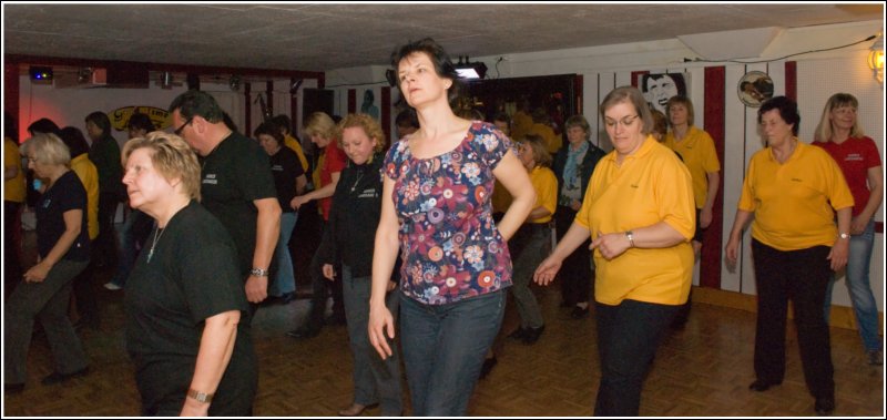 Benefiz Line Dance Marathon Good Time Fellows